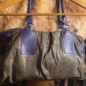 Italian Couture Leather Shoulder Bag Gray Purple